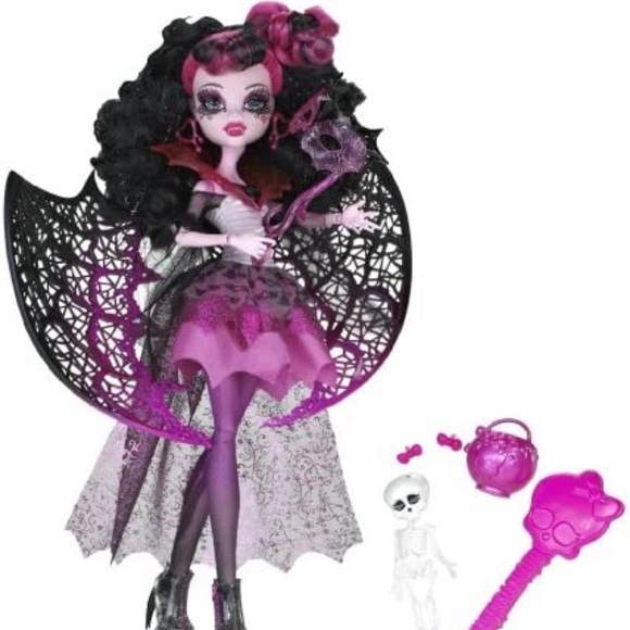 Monster High Ghouls Rule Draculaura Doll